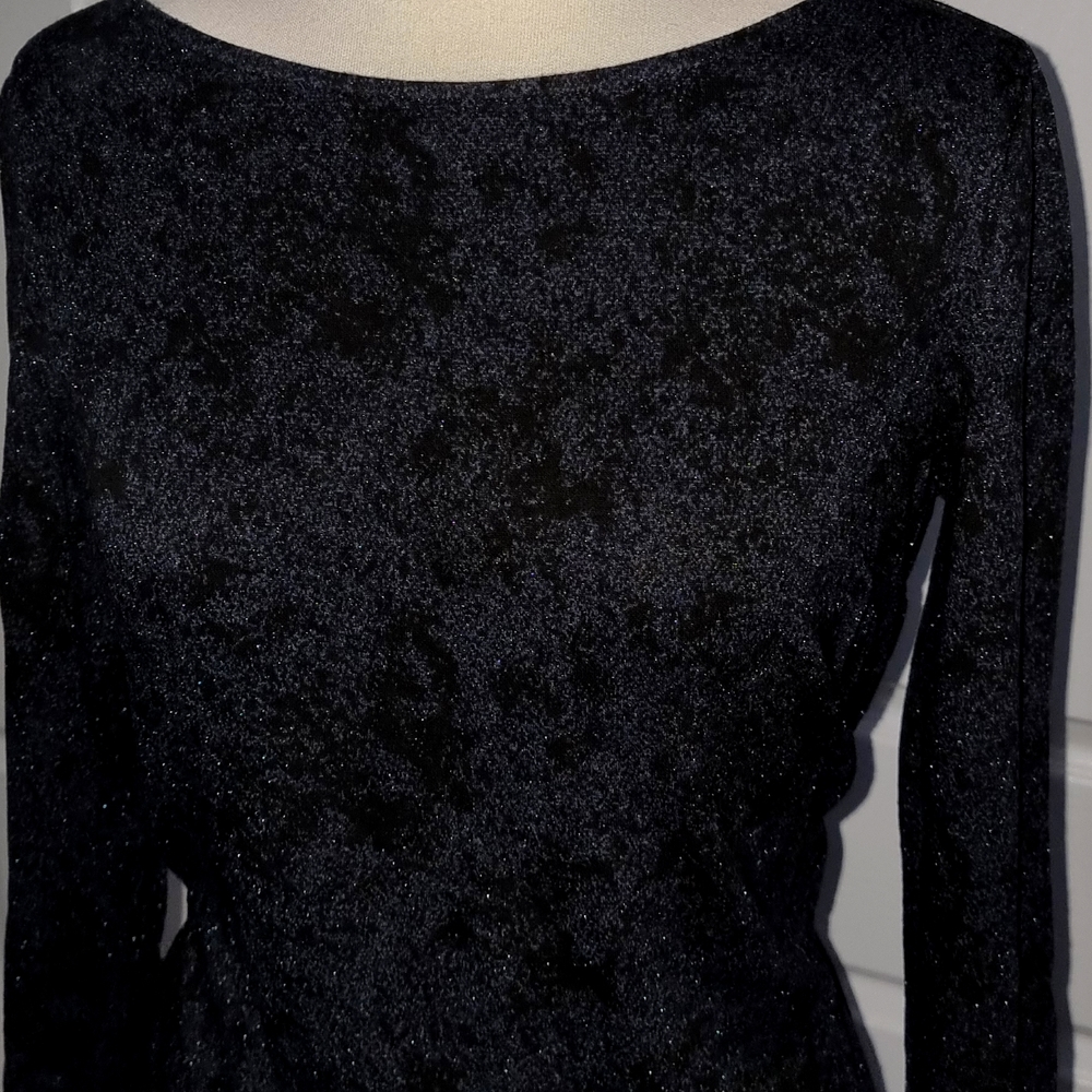 Blue shimmering dress with lace details - Picture 3 of 5